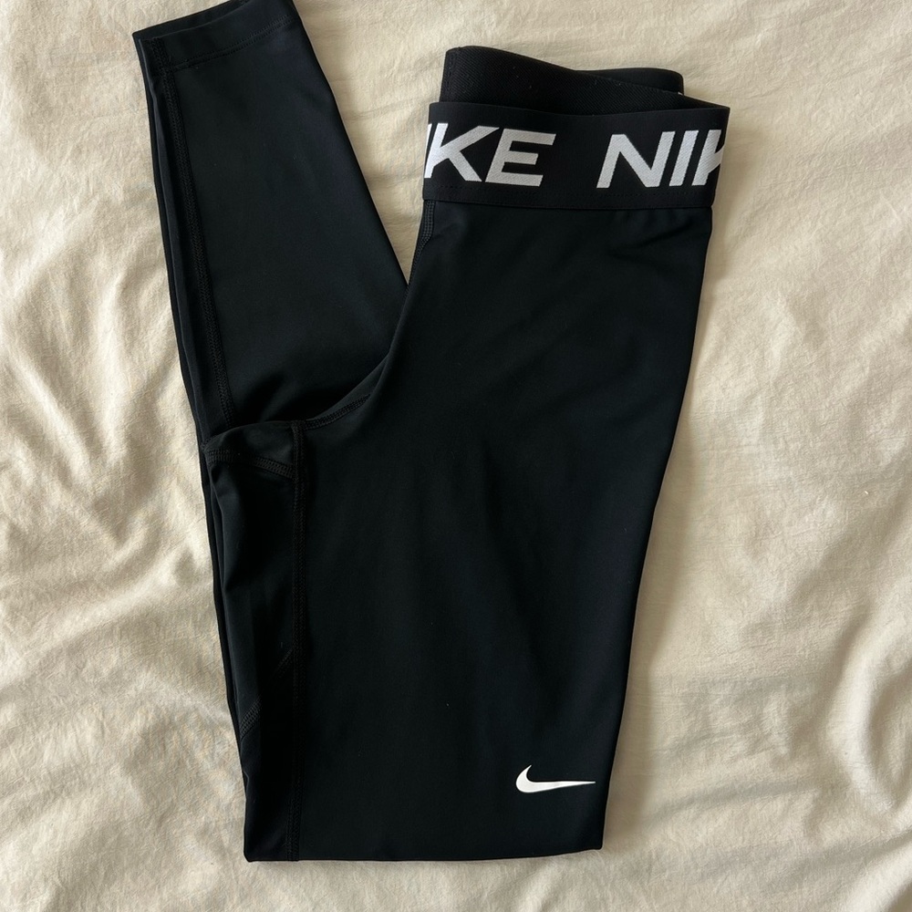 Nike leggings